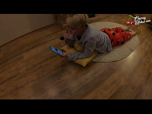 ❤️ Crazy Sarışın əmmə Böyük Sik əmzikli və onun üzərində sıçrayan - Anal Seks ❌ Seks videosu bizdə ❌